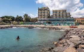 Hotel Bellevue et Mediterranée Diano Marina